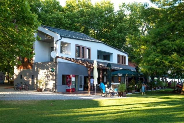 Villa Mango 2 Balatongyörök Buitenkant foto